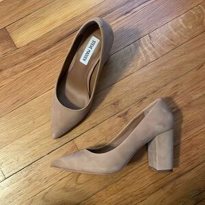 Steve Madden Ashlyn heel pump
